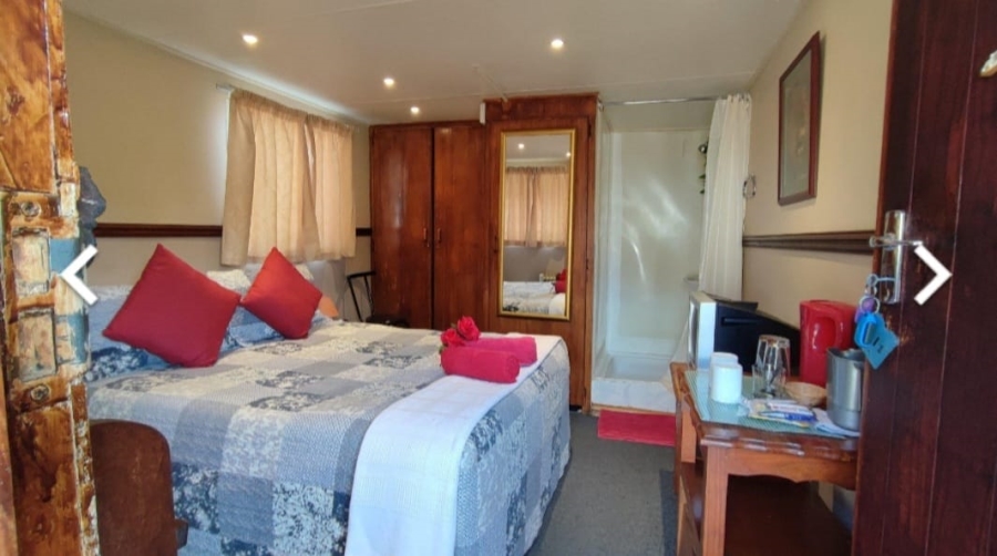 10 Bedroom Property for Sale in Dan Pienaar Free State